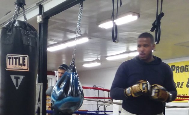Photo of Umar Boxing