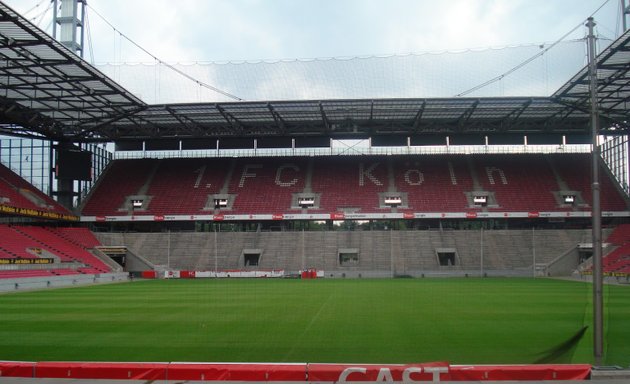 Foto von NetCologne Stadion der Deutschen Sporthochschule Köln