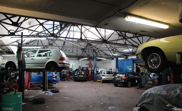 Photo of White Rose Motors BMW Audi Mercedes VW Garage