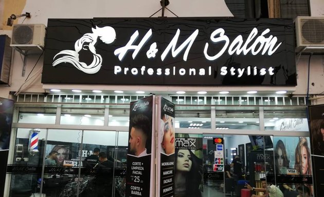 Foto de H&M Salón y Barbería - Santa Anita