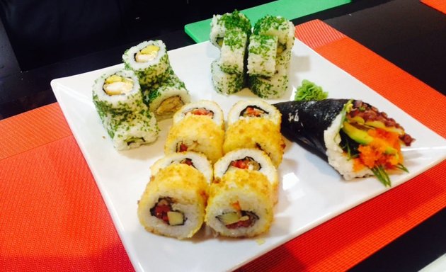 Foto de Rolling Sushi