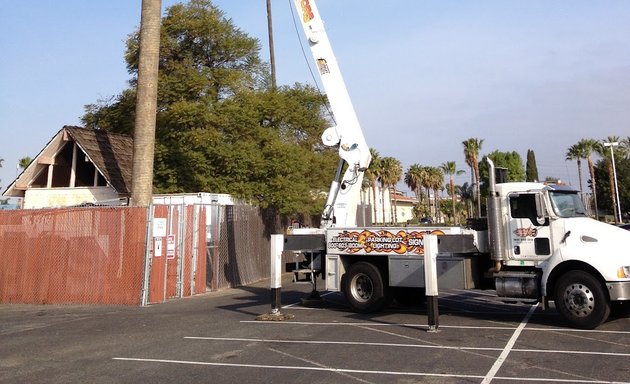 Photo of Valley Floodlight & Sign Repair