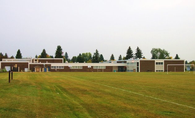 Photo of Kenilworth School