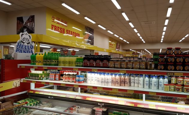 Photo of Wing Yip Superstore Cricklewood