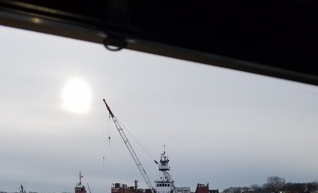 Photo of Former Blissenbach Marina Building - NYC Parks