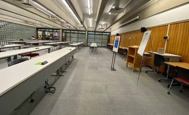 Photo of Vanier Library