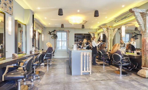 Photo of Hari's Hairdressers Notting Hill