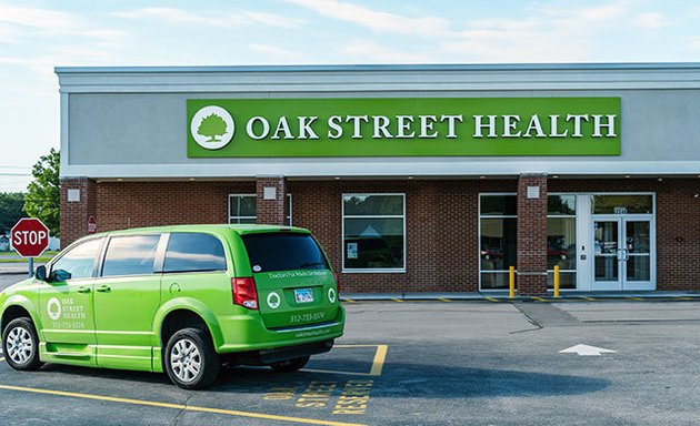 Photo of Oak Street Health Primary Care - Glendale Clinic