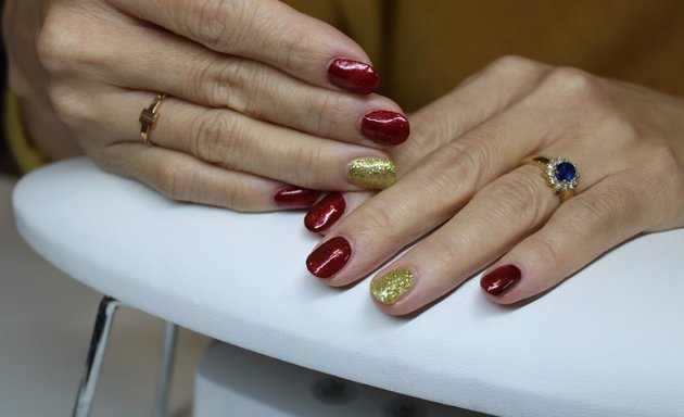 Foto von Get Nailed! Opernhaus Seefeld