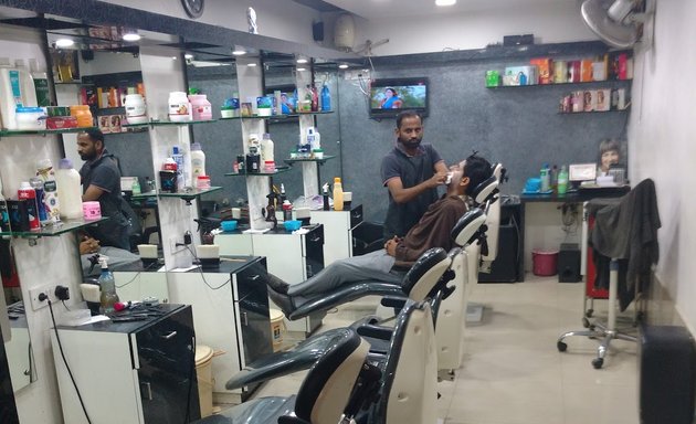 Photo of Papsons Mens Saloon