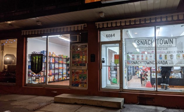 Photo of SnackTown Sud-Ouest : Exotic Sodas & Munchies
