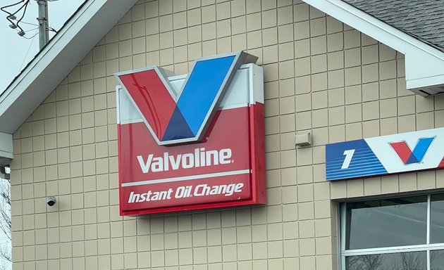 Photo of Valvoline Instant Oil Change