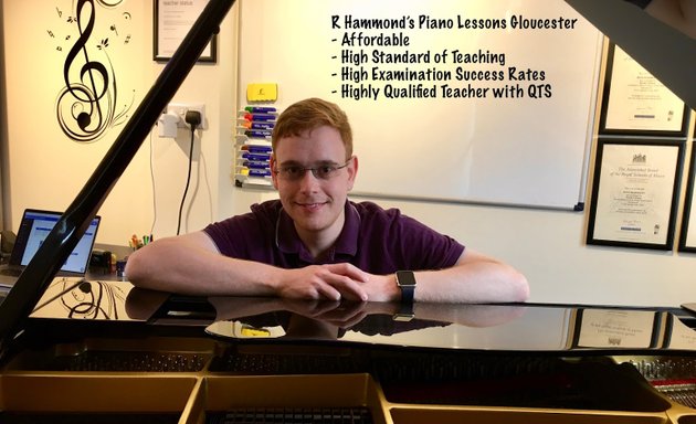 Photo of R Hammond's Piano Lessons Gloucester