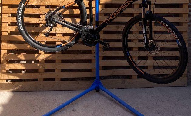Foto de Skedal - taller de bicicletas