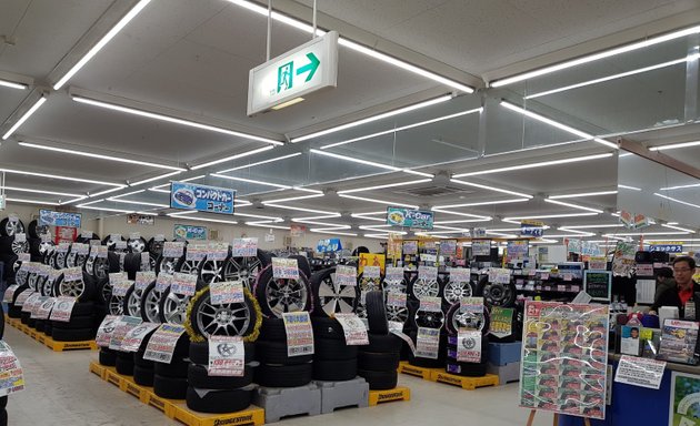 写真 アップガレージ&東京タイヤ流通センター 札幌新発寒店