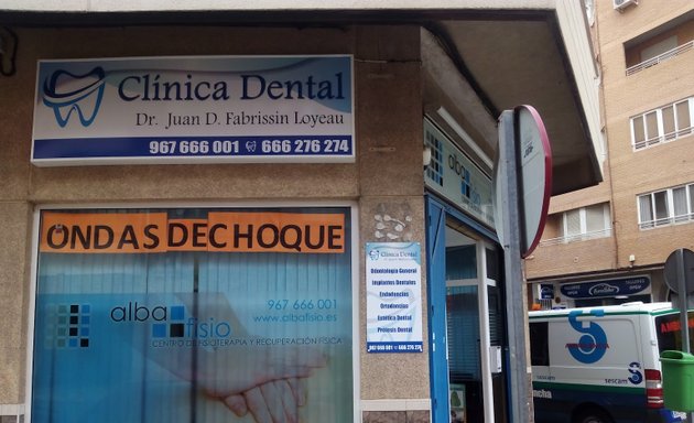 Foto de Clínica Dental Dr. Juan Daniel Fabrissín Loyeau