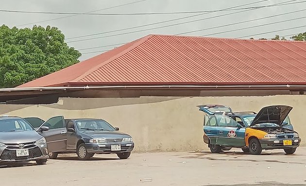 Photo of Car Washing Bay