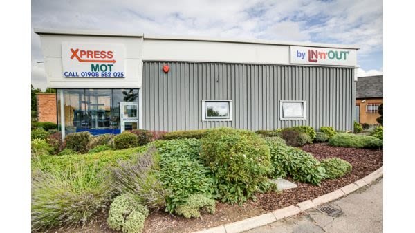Photo of IN'n'OUT Autocentres Milton Keynes