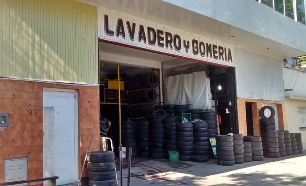 Foto de Lavadero y Gomería Rubén