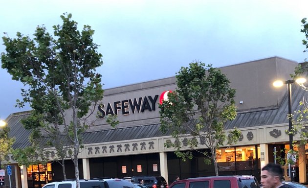 Photo of Safeway