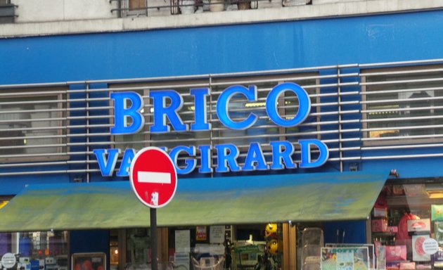 Photo de Brico Vaugirard