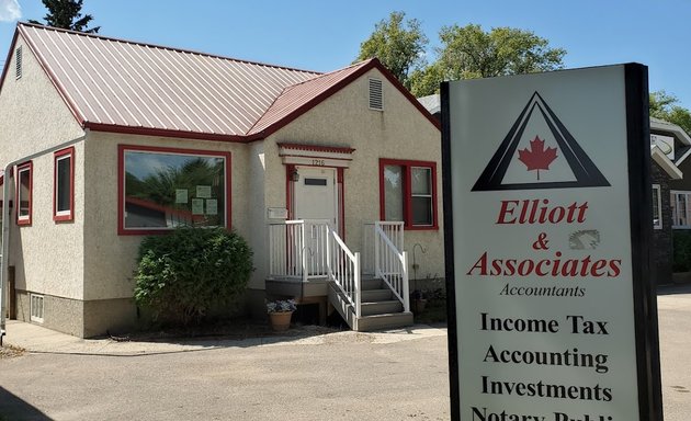 Photo of Elliott & Associates