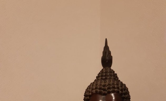 Foto de Sangha, brindar consciente