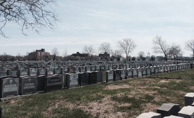 Photo of St Raymond New Cemetery