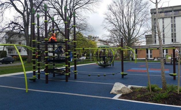 Photo of Quadra Downtown Playground