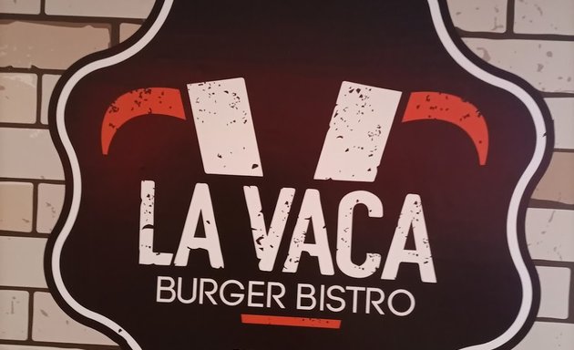 Foto de La Vaca Burger Bistro 2017