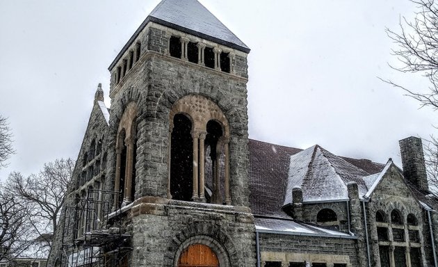 Photo of Kenwood United Church of Christ