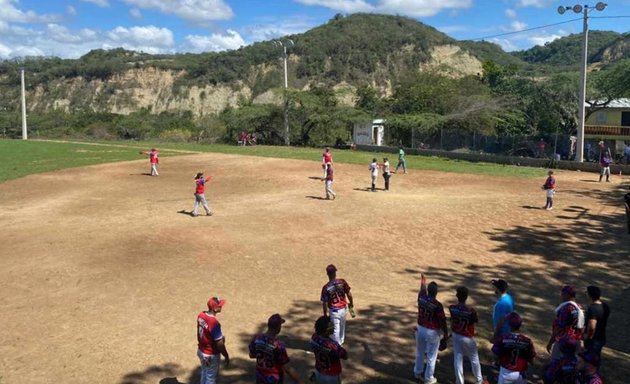 Foto de Play De Softball Las Charcas