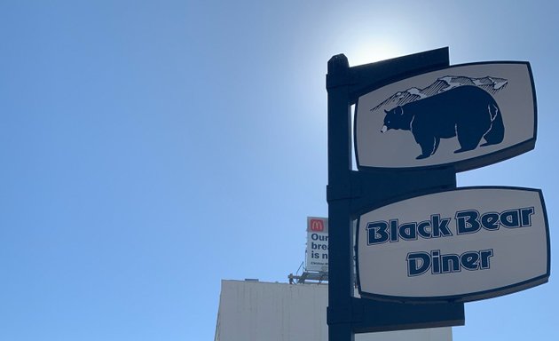 Photo of Black Bear Diner Tarzana