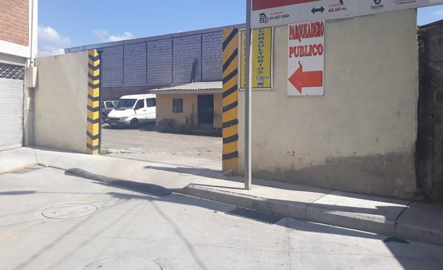 Foto de Parqueadero Publico