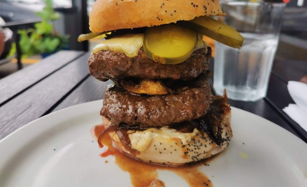 Photo of Burger de Ville