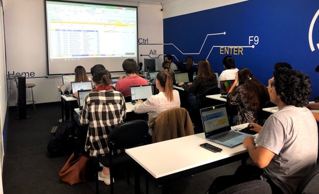 Foto de Asesoria en Informatica