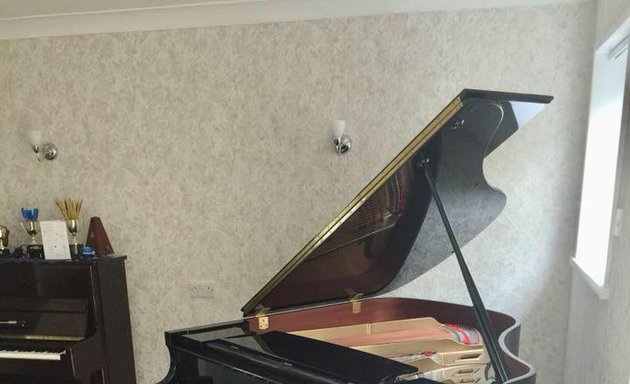Photo of Gary Hawkins BMus (Hons) DipABRSM MISM - Piano Teacher / Pianist