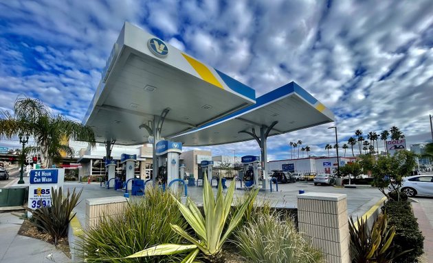 Photo of Laurel Pacific Gas (Valero)