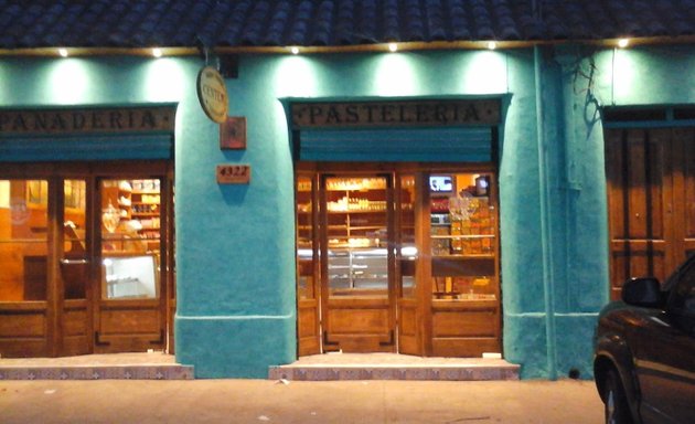 Foto de Panadería y pastelería Centeno