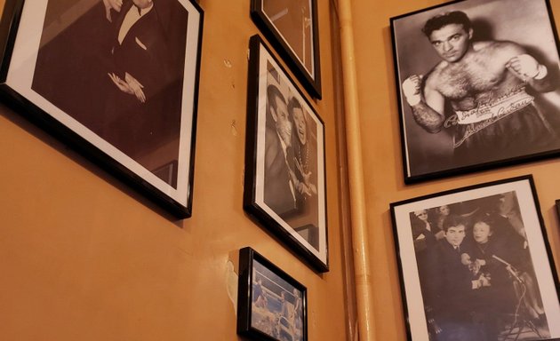 Photo de Bar de la Place Edith Piaf