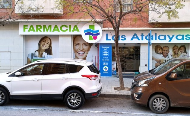 Foto de Farmacia Las Atalayas/ Miguel Angel García-Chamón en PAU 2 Alicante