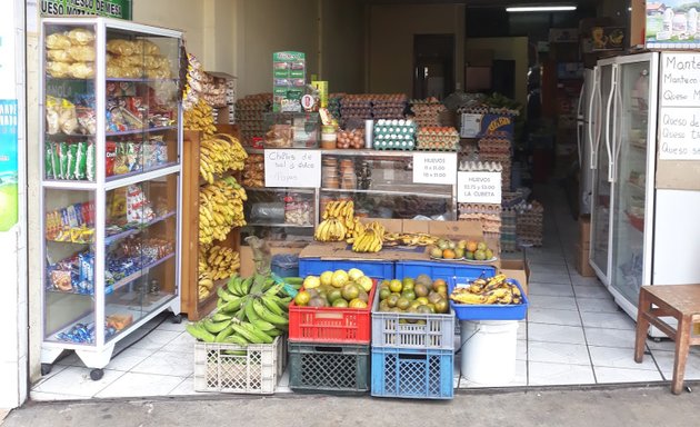 Foto de Deposito de Huevos La Gatazo