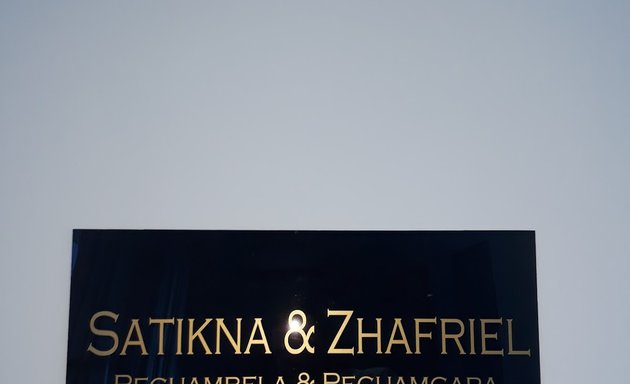 Photo of Satikna & Zhafriel