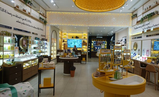 Photo of L'occitane en Provence