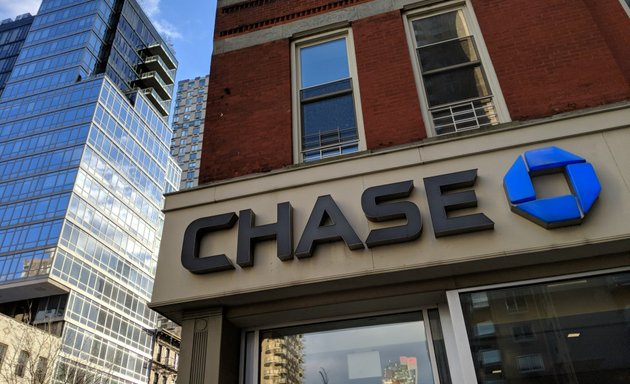 Photo of Chase Bank