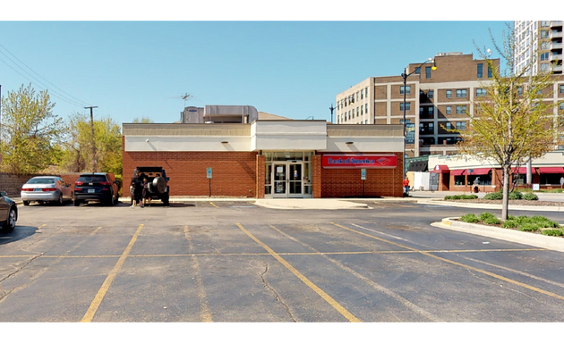 Photo of Bank of America (with Drive-thru services)