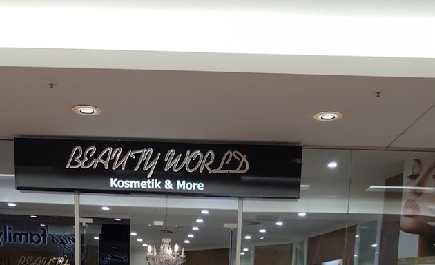 Foto von Beauty World