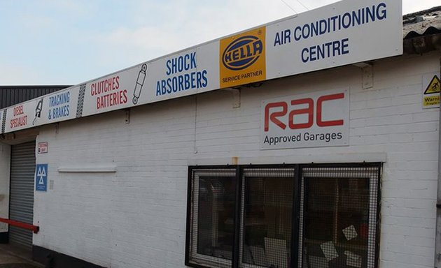 Photo of Bolton Tyre and Exhaust Ltd