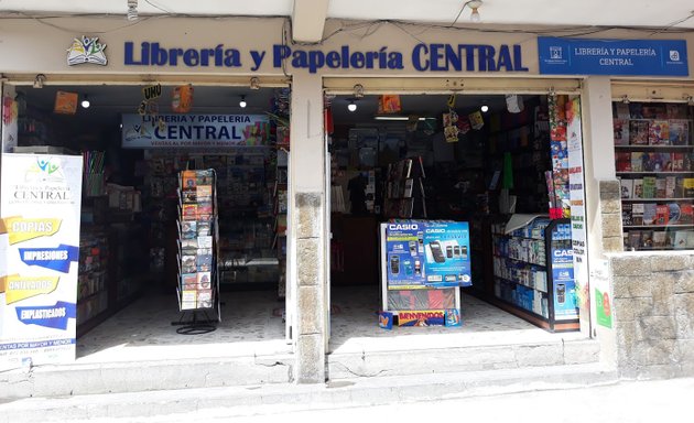 Foto de Librería y Papelería Central