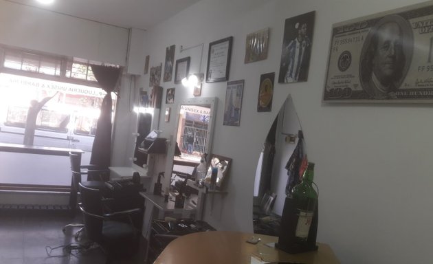 Foto de Barberia & Peluqueria "Lucas Scavuzzo"